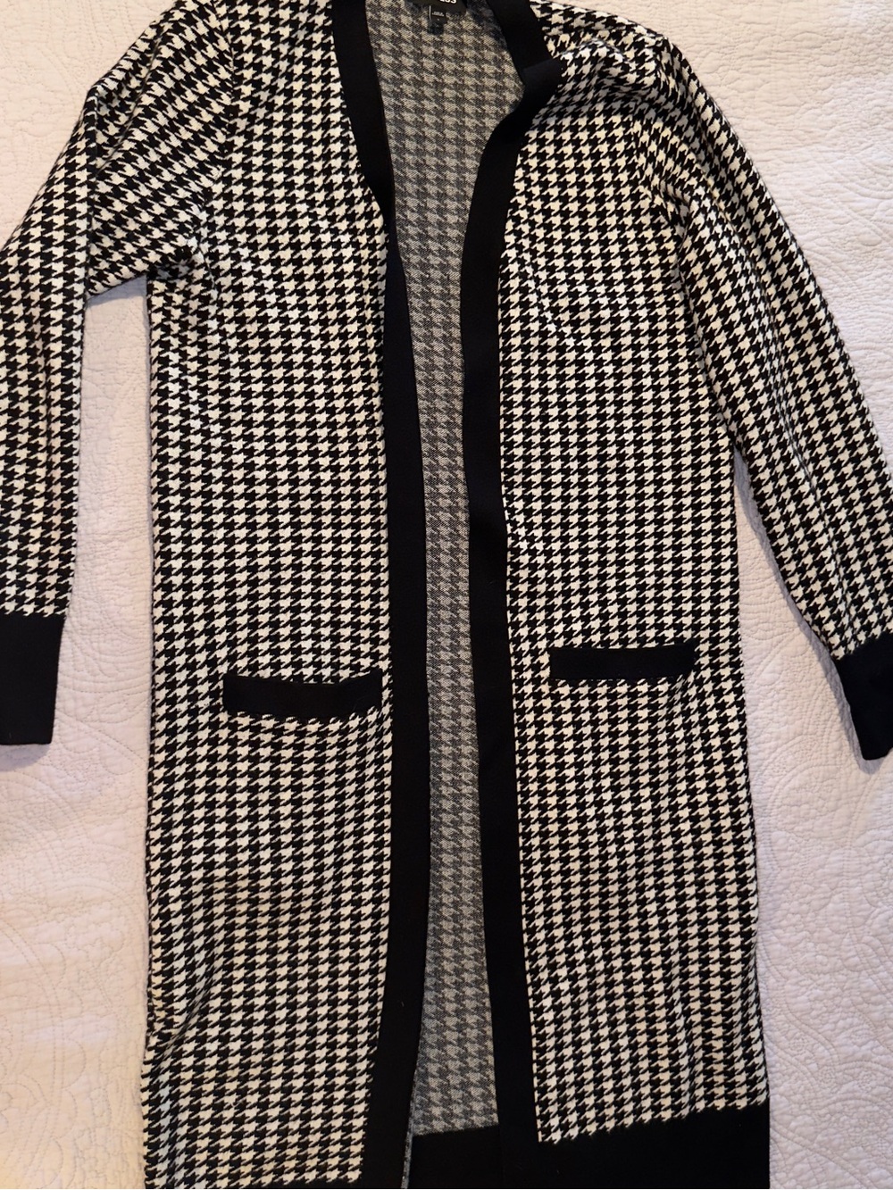 Express Black and White Houndstooth Open Cardigan size L